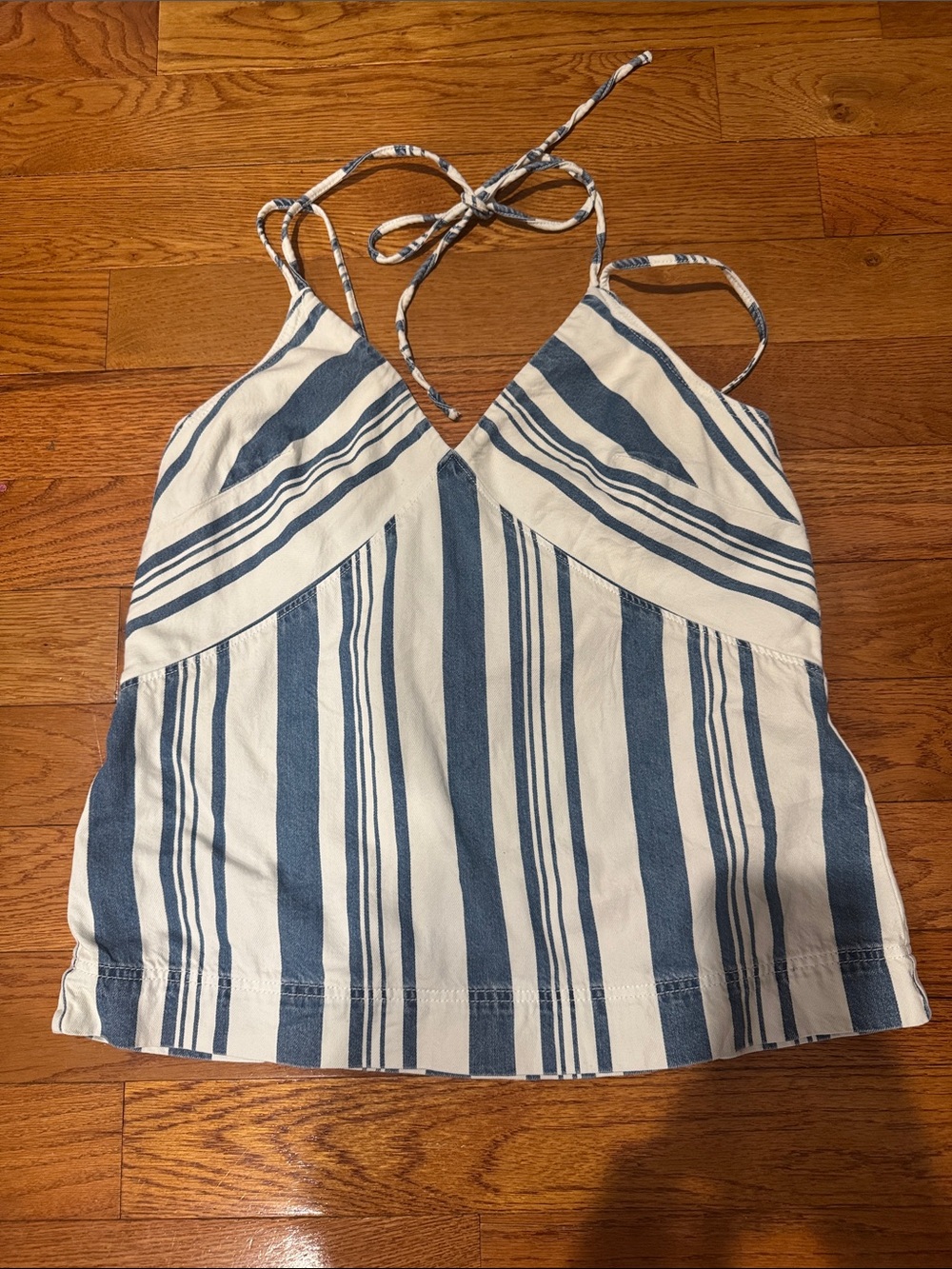 Universal Thread Blue and White Vertical Stripe Tank